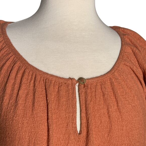 Texture & Thread Madewell Women's M Burnt Orange Tiered sleeve Peasant Top - Picture 2 of 5